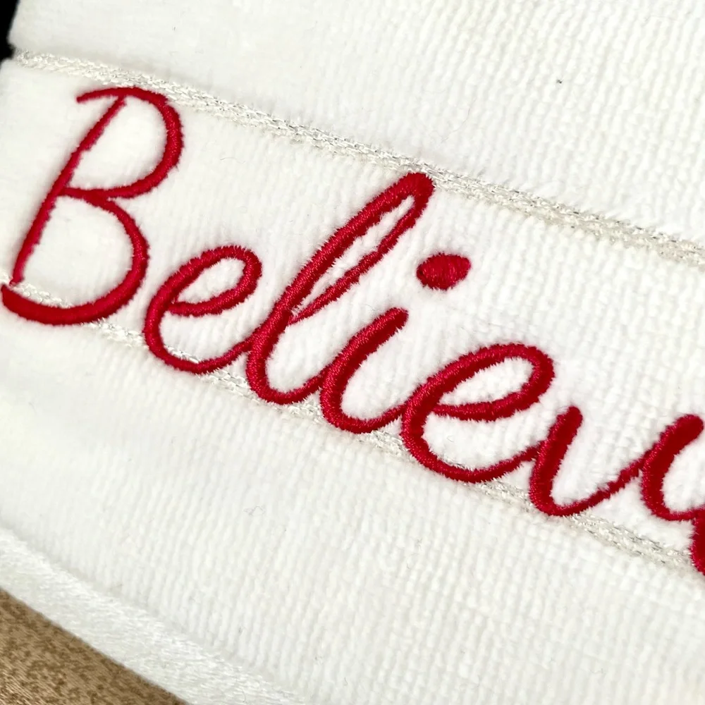NWT Set of 2 BELIEVE Metallic Hand Towels